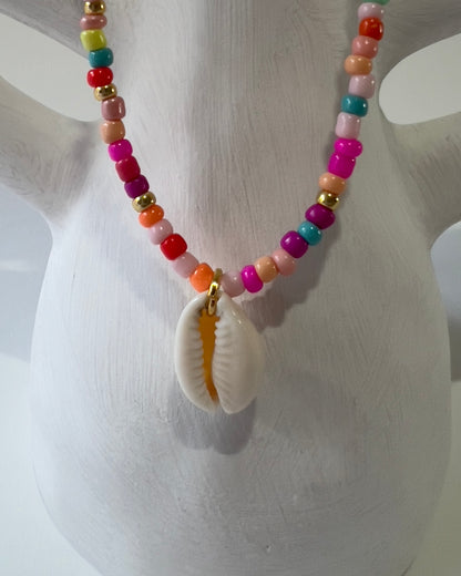 Handmade Beaded Necklace Rainbow Shell