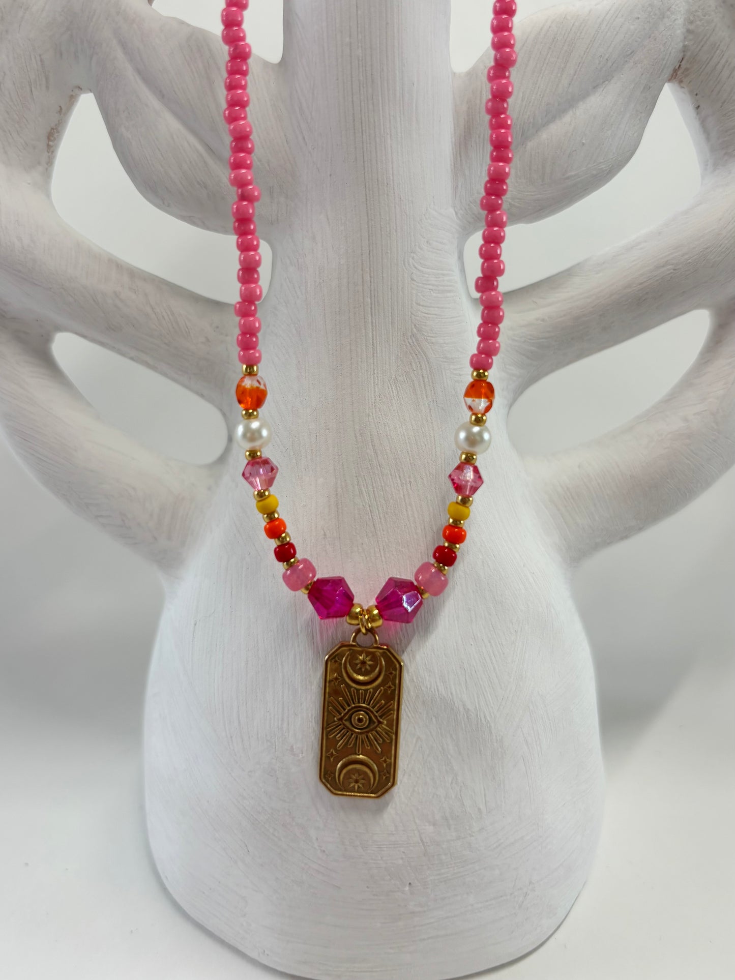 Handmade Beaded Necklace Pink Eye