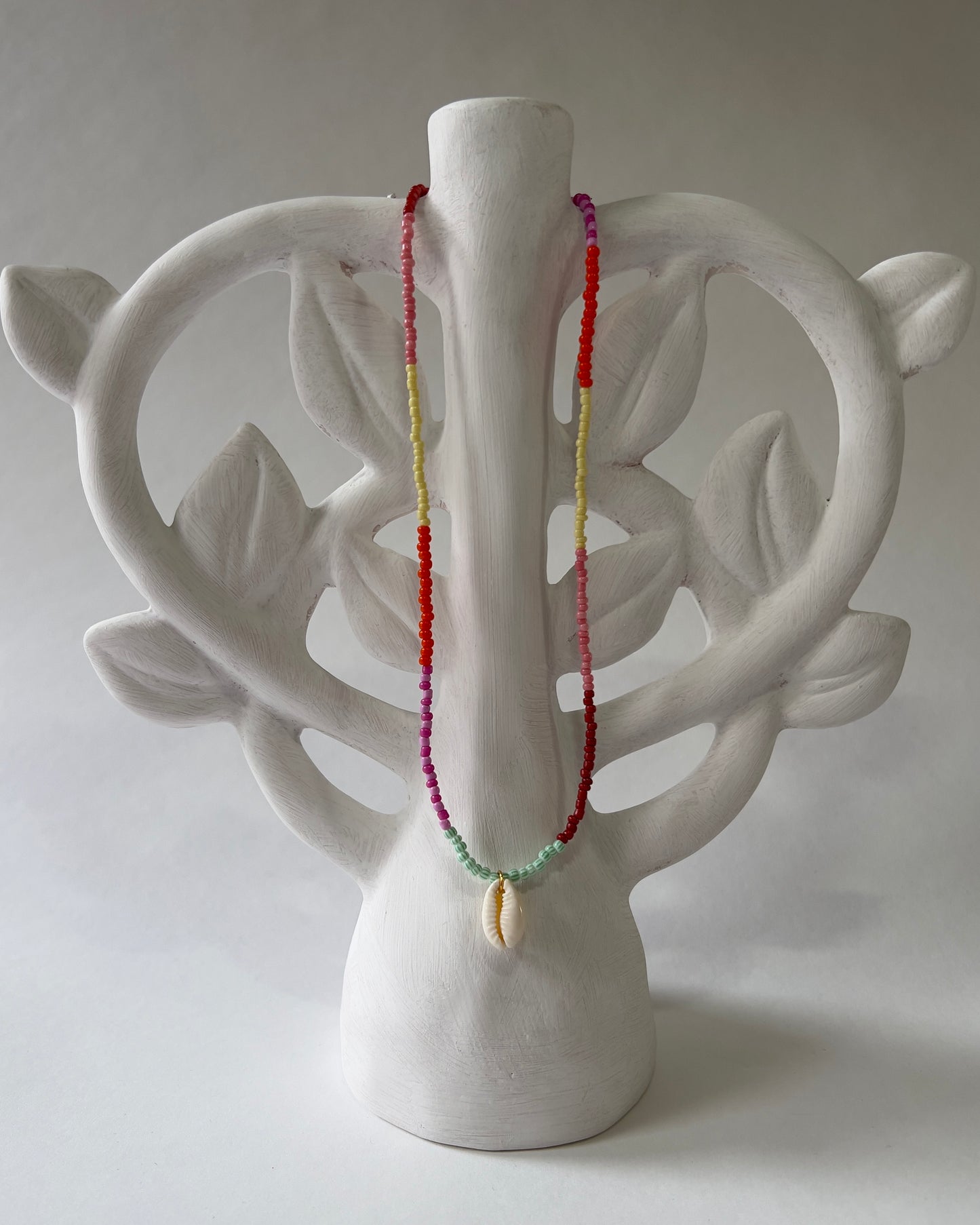 Handmade Beaded Necklace Color Shell